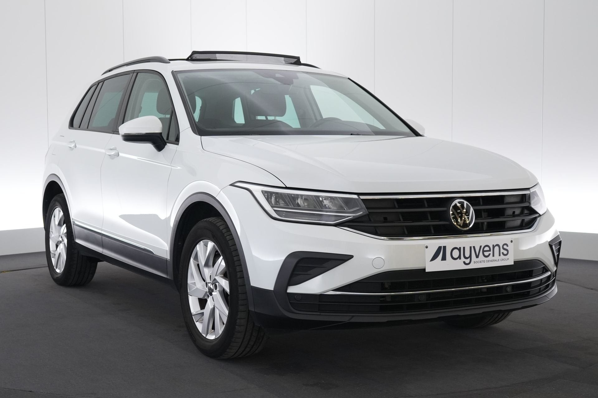 (2CFC969) VOLKSWAGEN TIGUAN, 1395 cm³, Achat, Entreprise, Carnet d'entretien