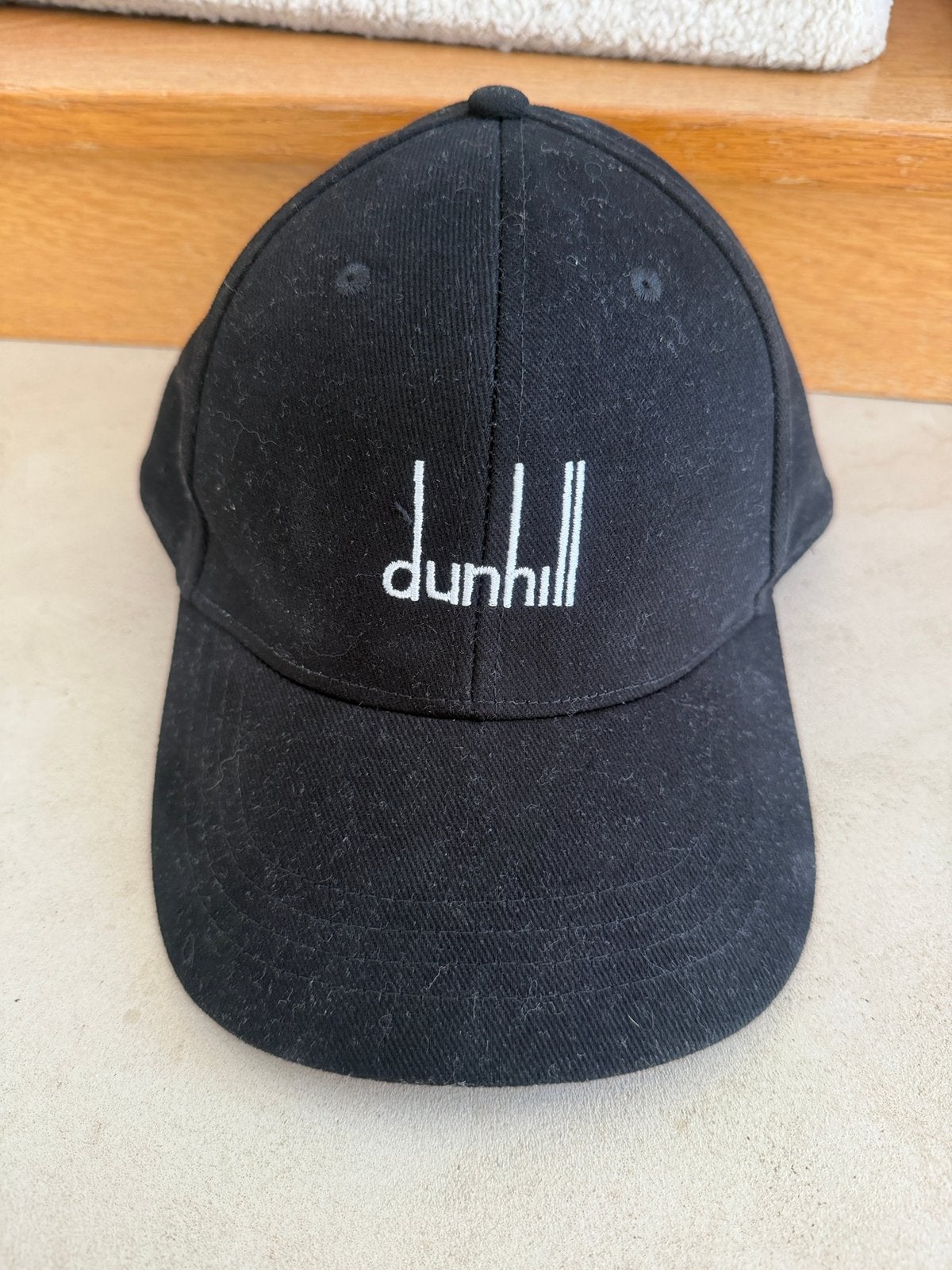 Dunhill katoenen pet met verstelbare band, Kleding | Heren, Ophalen of Verzenden, Zo goed als nieuw, One size fits all, Pet