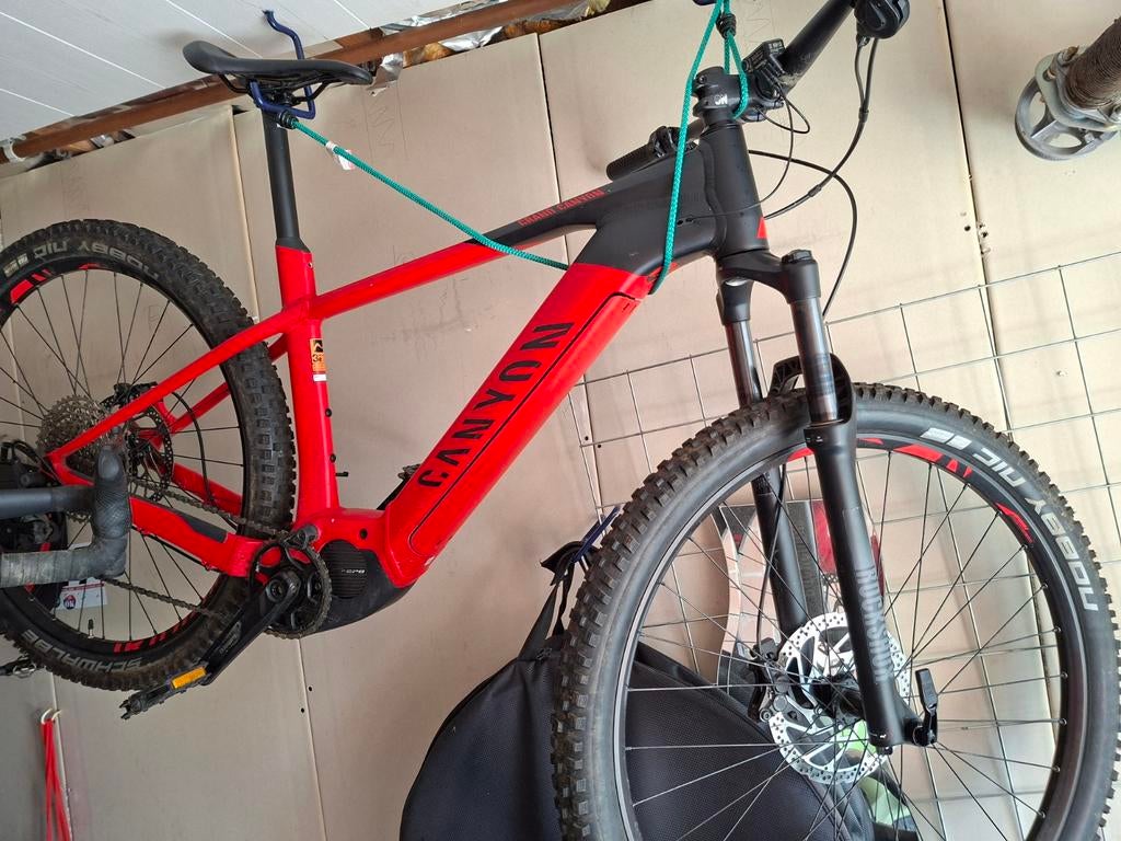 Vélo MTB-E Canyon, 8 L, Vélos & Vélomoteurs, Autres marques, Comme neuf, Enlèvement, 53 à 57 cm
