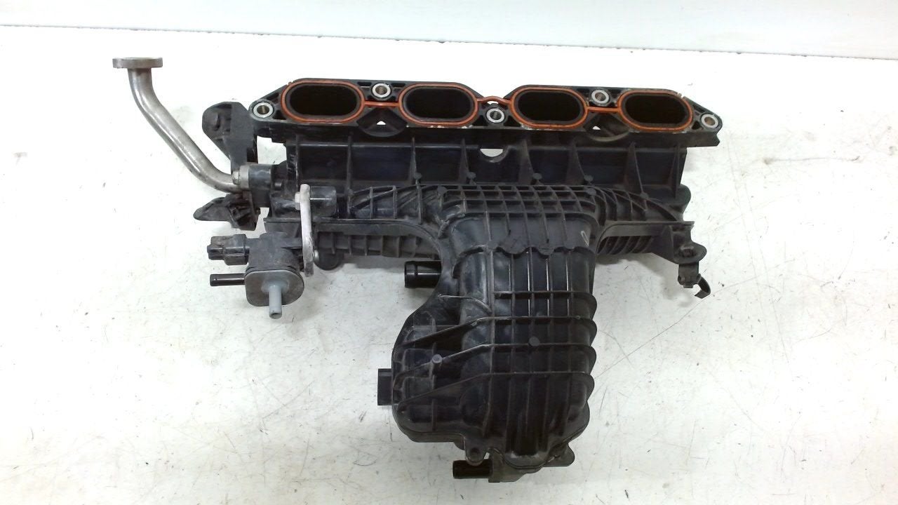Inlaatspruitstuk Toyota Auris, Auto-onderdelen, Onderdelen@venauto.nl, Van der Ven Autorecycling B.V., Gebruikt, Ettenseweg 76, 4706 PB Roosendaal, The Netherlands
