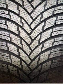 4 PNEUS HIVER 225/55R18 COMME NEUFS, Autos : Pièces & Accessoires, Neuf, Pneus hiver, Véhicule de tourisme, Enlèvement