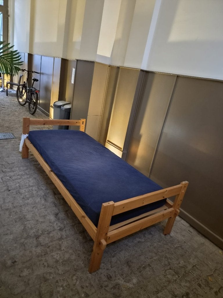 eenpersoonsbed, Huis en Inrichting, Ophalen