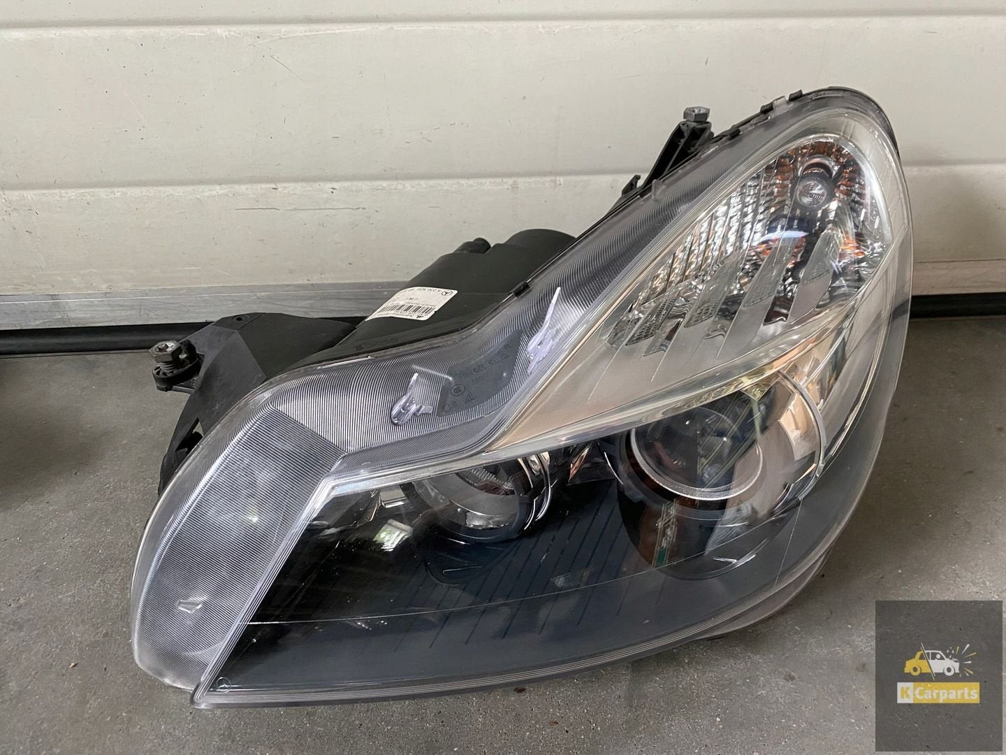 A2308204961, Mercedes SL W 230 bi xenon links LIFT, Gebruikt, Mercedes-Benz AG, Mercedes-Benz, Mercedesstrasse 120
70372  Stuttgart, DE