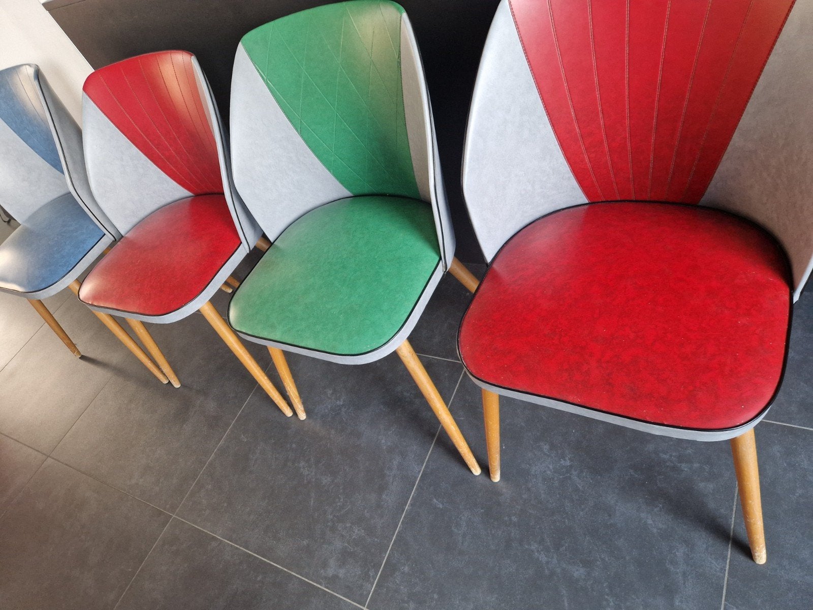 4 retro stoelen, Ophalen