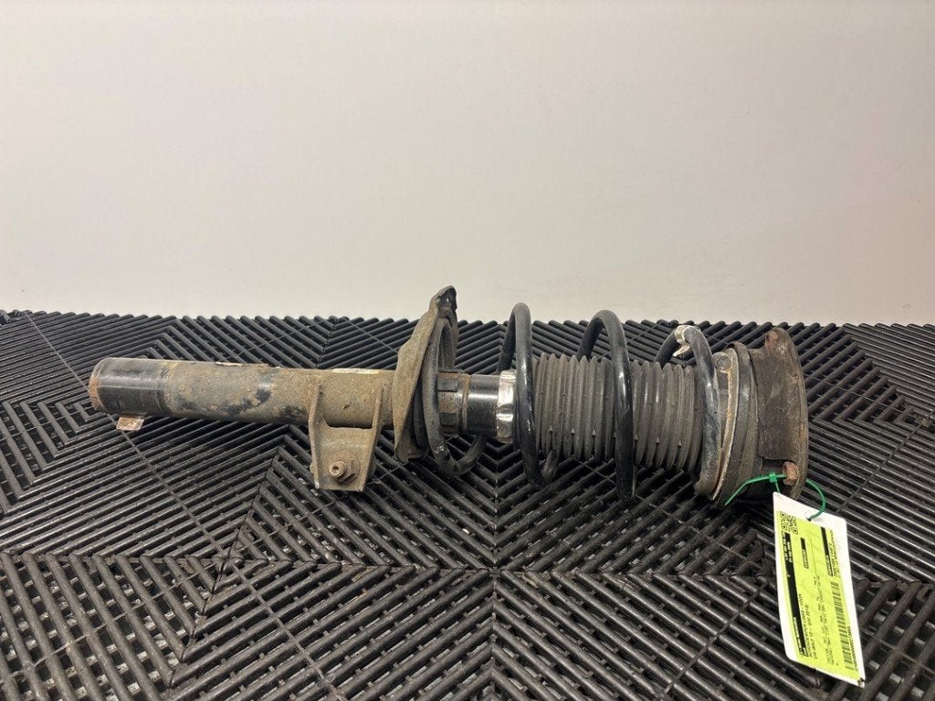 AMORTISSEUR OU ABSORBEUR DE CHOC AVANT GAUCHE (|5Q0412014|), Volkswagen, Volkswagen AG, Utilisé, Kundenbetreuung@volkswagen.de