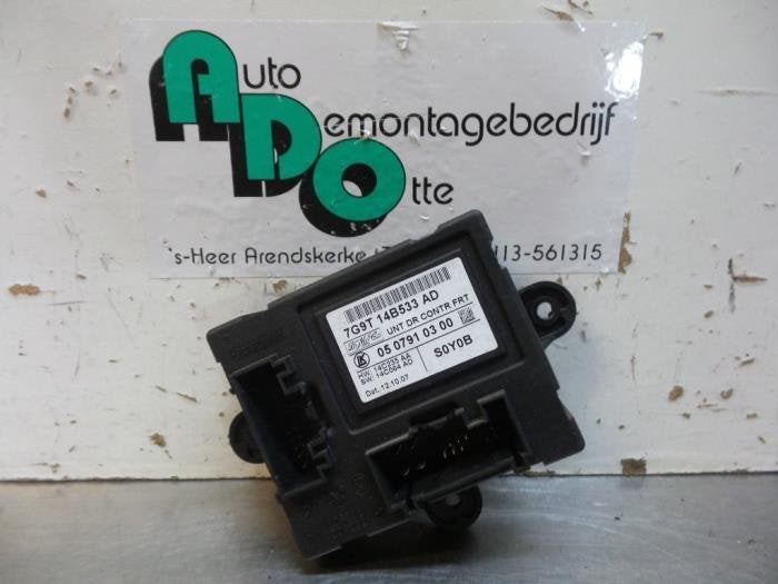 Module verrouillage central des portes d'un Ford Mondeo (Mon, -, -, -, Enlèvement ou Envoi