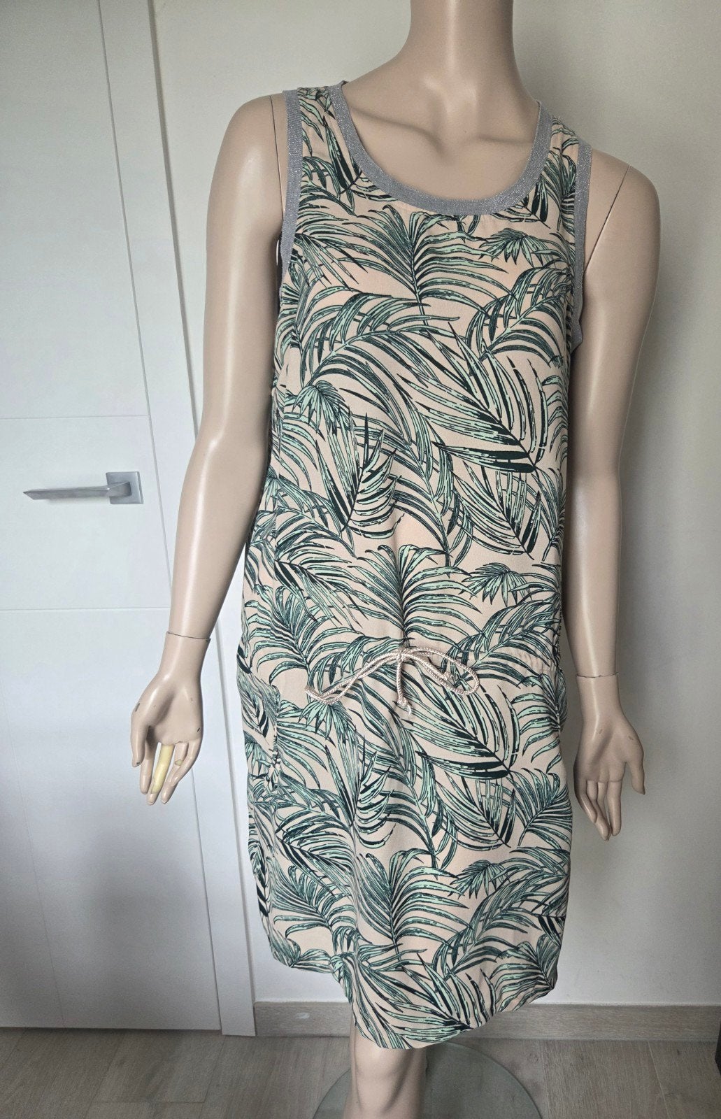 Kleedje LolaLiza maat 44/XL, Enlèvement ou Envoi, Taille 46/48 (XL) ou plus grande