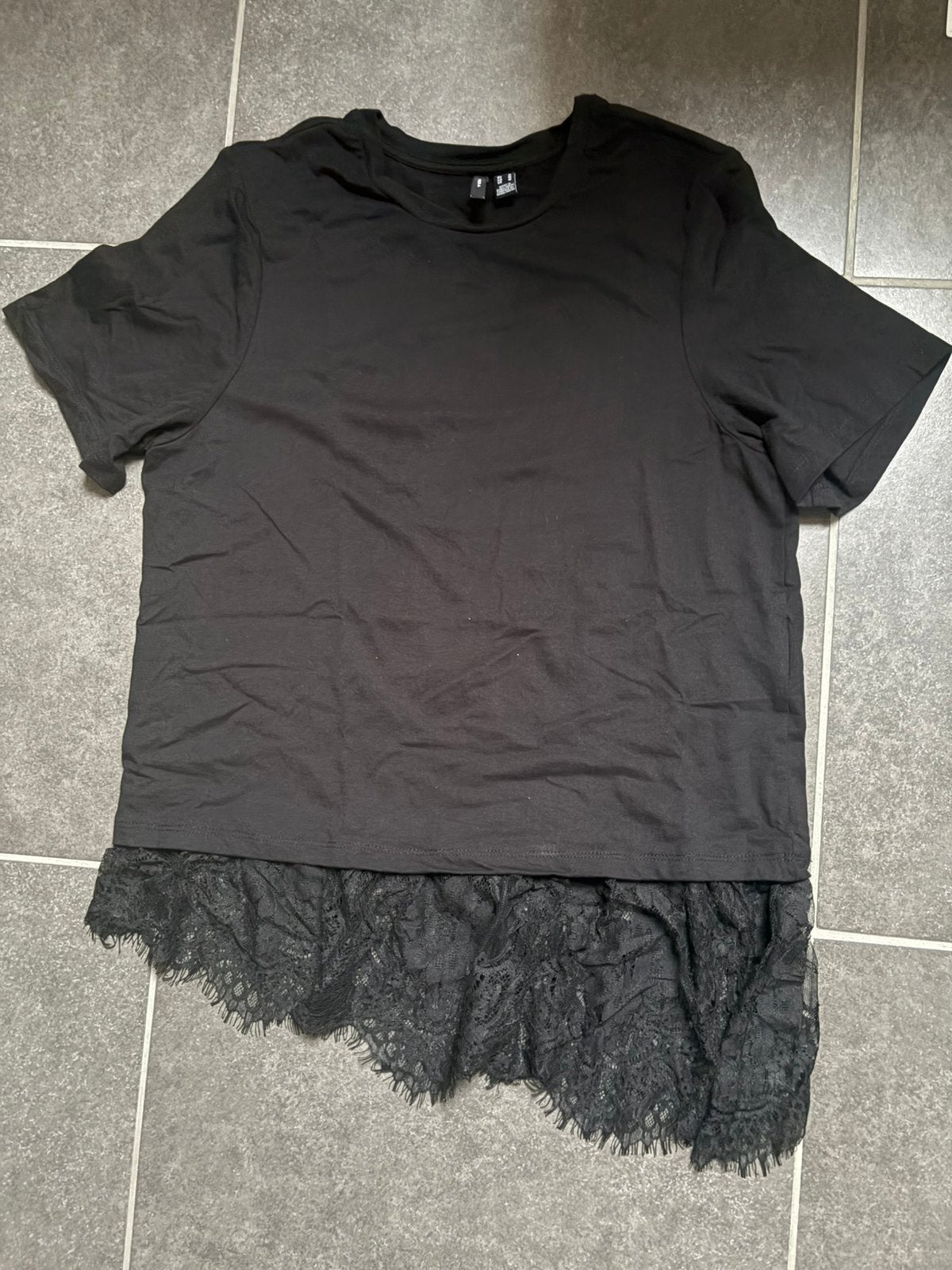 T-shirt Vero Moda | M, Vêtements | Femmes, Manches courtes, Taille 38/40 (M), Comme neuf, Enlèvement