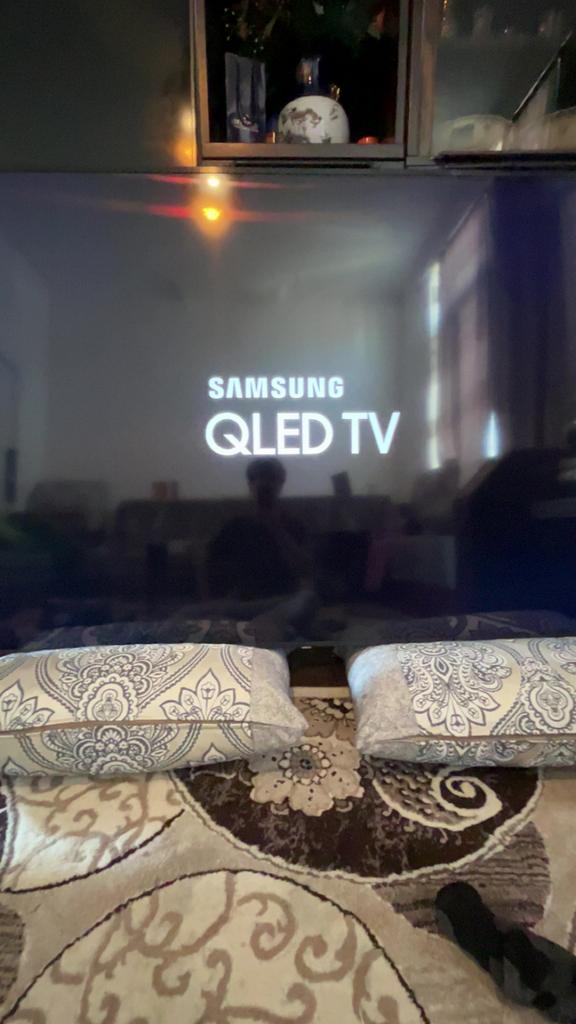Samsung Q60 (82), Enlèvement, Comme neuf, Samsung