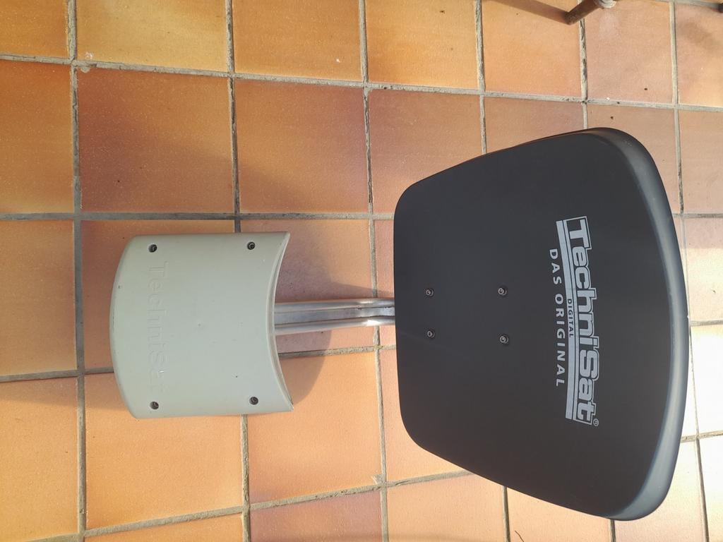 Satelliet TECHNISAT, Enlèvement ou Envoi