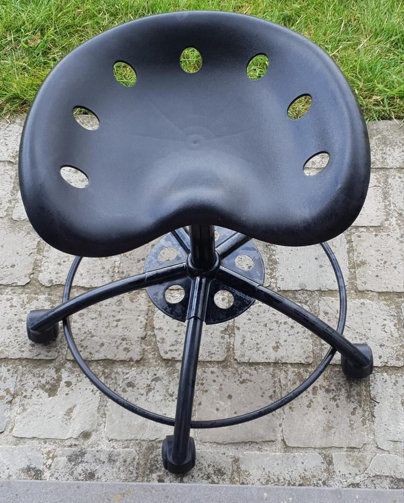 IKEA traktor krukje - herstelbaar in hoogte, Ophalen, In hoogte verstelbaar, Zo goed als nieuw, Staal