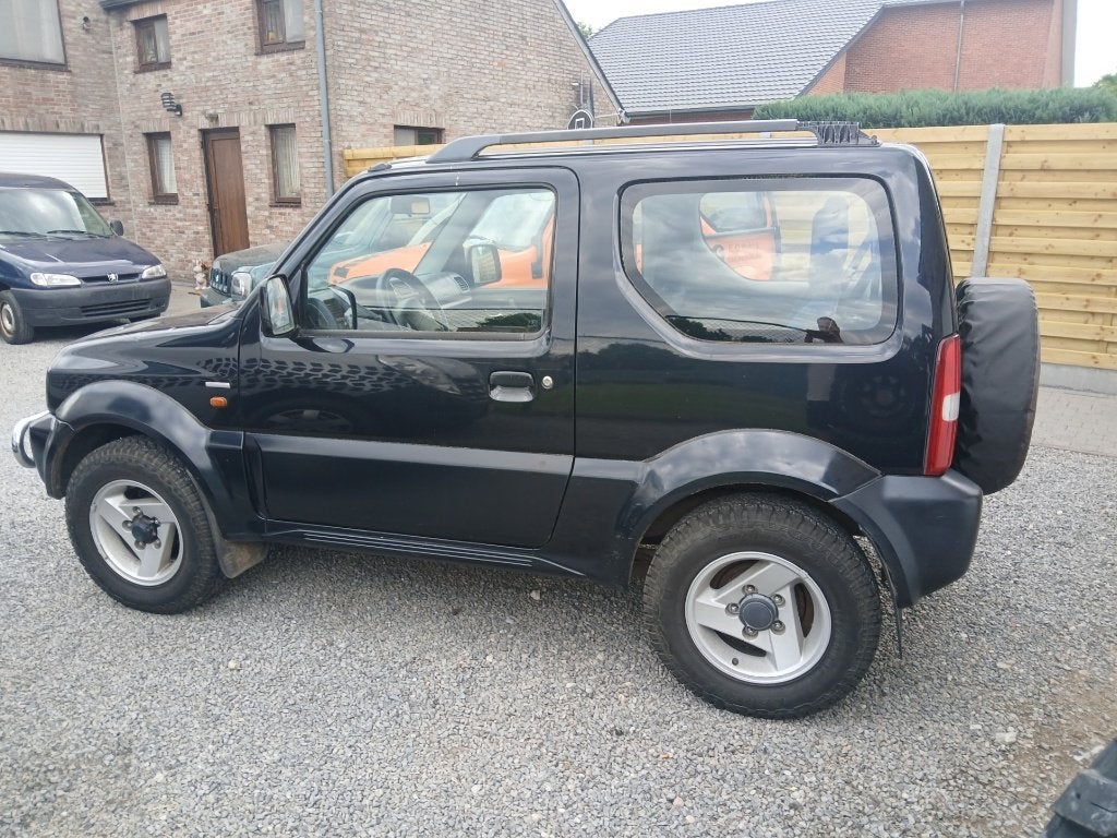suzuki jimny #4x4# 1300cc benzine !!gekeurd!! garantie, 4 zetels, Stof, Zwart, Bedrijf