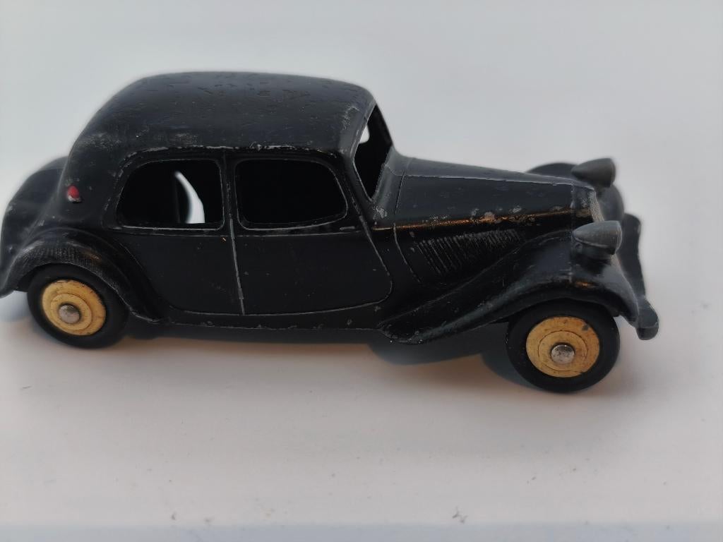 DINKY TOYS FRANCE CITROËN TRACTION REF 24N, Enlèvement ou Envoi, Utilisé, Voiture, Dinky Toys