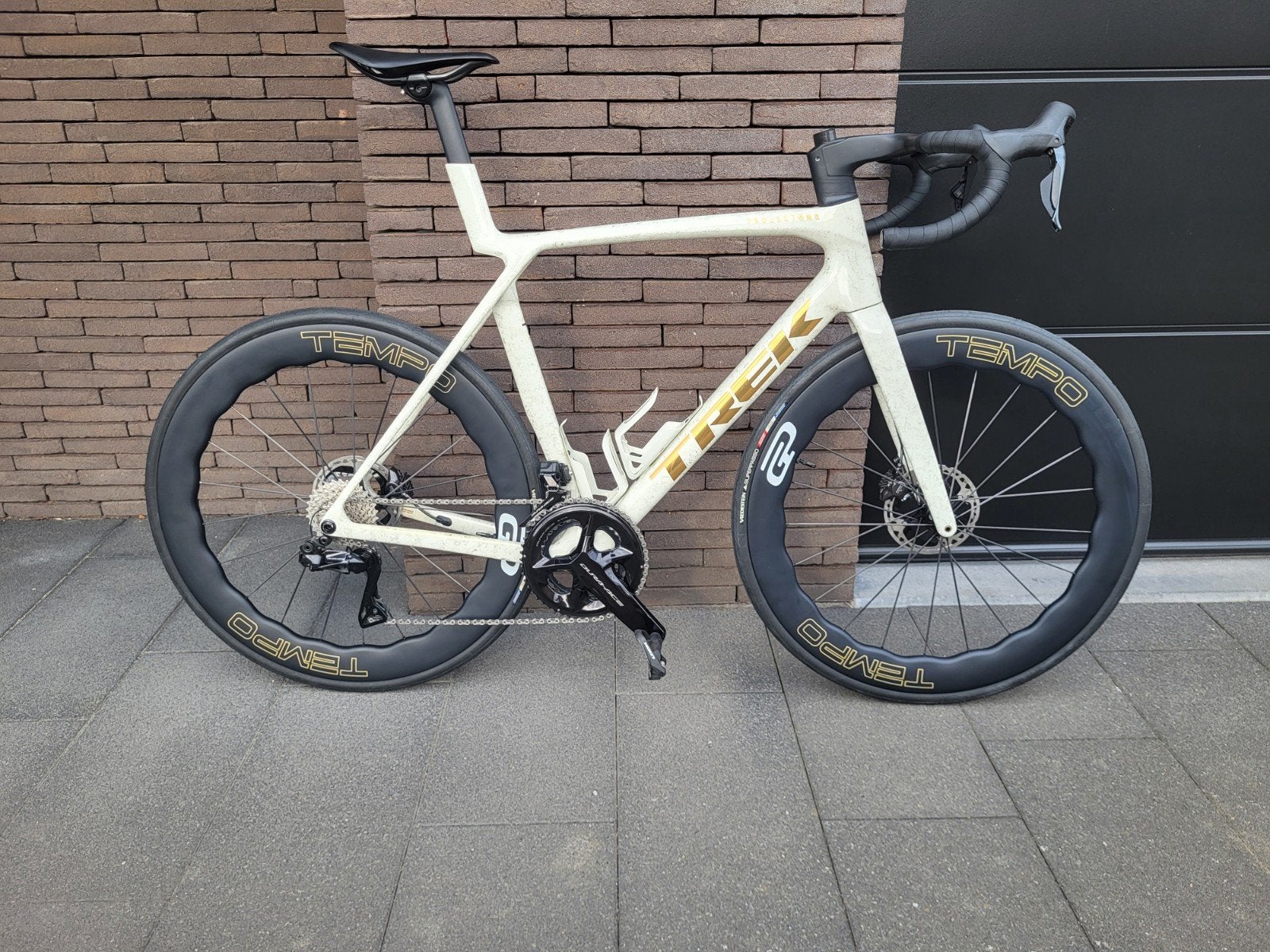 Trek Madone slr9 gen 8, Enlèvement