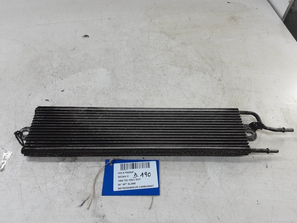 REFROIDISSEUR CARBURANT Volkswagen Passat (3B3), Volkswagen, Mevr. I. Hauben, Utilisé, Rue de l'Espoir 34 34
4030  GRIVEGNÉE, BE