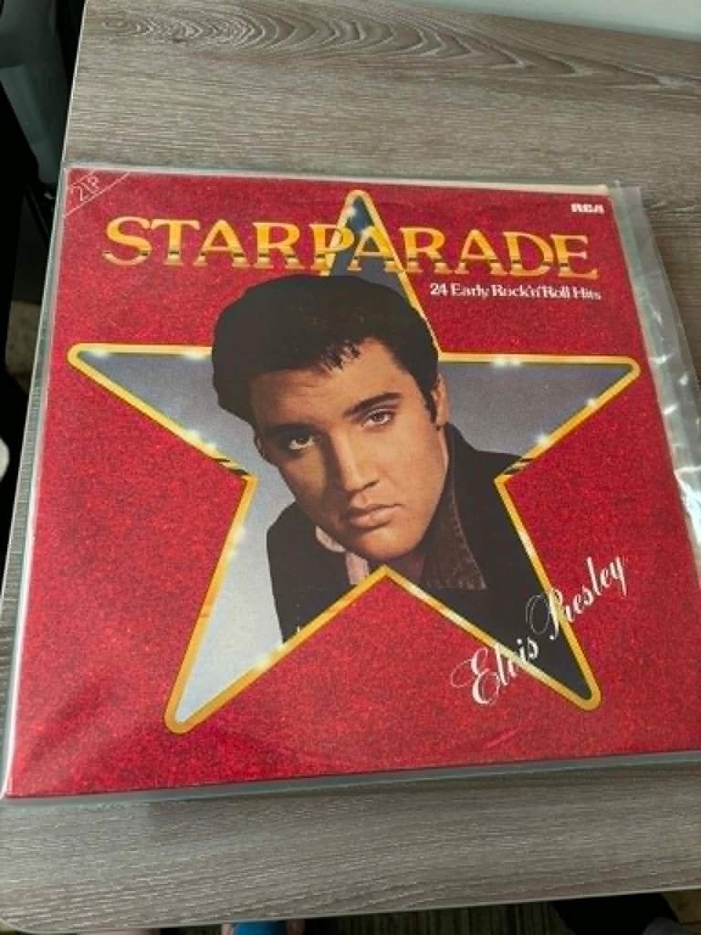 Elvis dubbel lp, Starparade, Duitse persing, blue label., Cd's en Dvd's, Vinyl | Rock, Gebruikt, Ophalen of Verzenden, Dubbel-LP