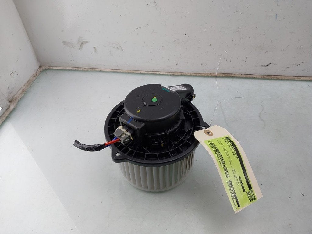 VENTILATEUR RADIATEUR MOTEUR Hyundai i20 (BC3) (01-2020/-), Hyundai Motor Deutschland GmbH, Kaiserleipromenade 5
63067  Offenbach am Main, DE