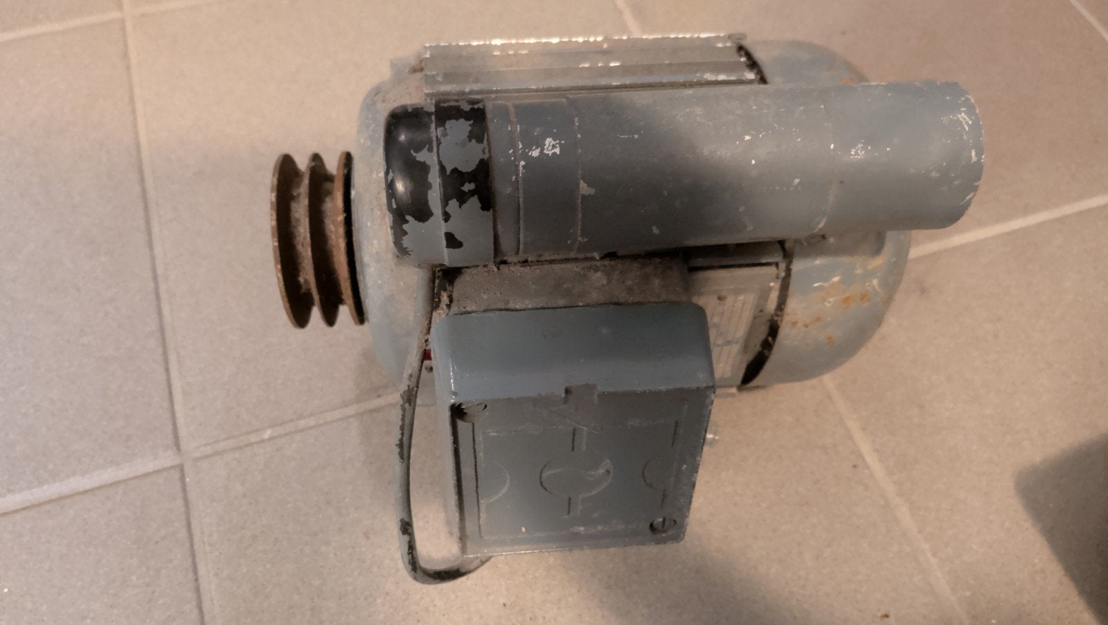elektro motor 220V, 0,37 kW, Doe-het-zelf en Bouw, Ophalen, Gebruikt, Elektromotor, Minder dan 1400 rpm