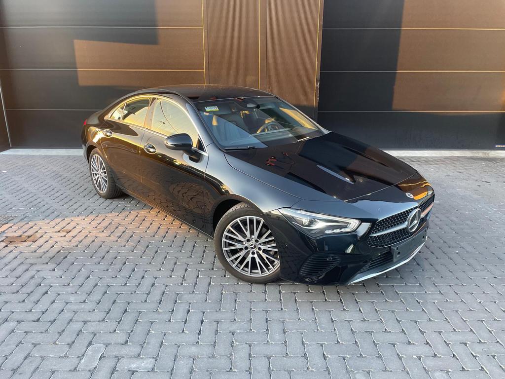 Mercedes CLA 180 essence boîte auto cuir panneau Control OK, Auto's, Mercedes-Benz, Bedrijf, Te koop, CLA, Benzine, Euro 6, 5 deurs
