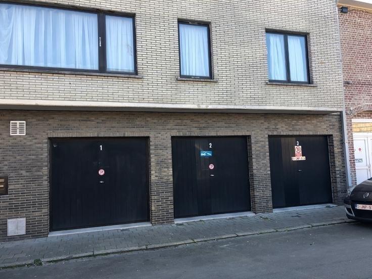 Garage te koop Izegem, Provincie West-Vlaanderen