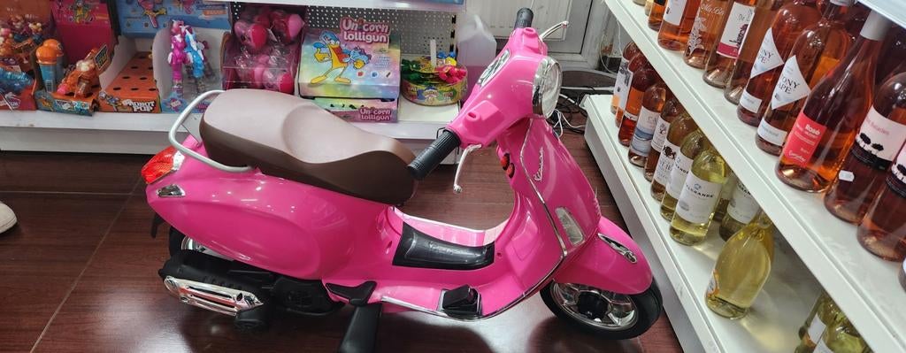Nieuwe vespa scooter met accesoires en geluid, Fietsen en Brommers, Scooters | Vespa, Ophalen, Nieuw, Overige modellen