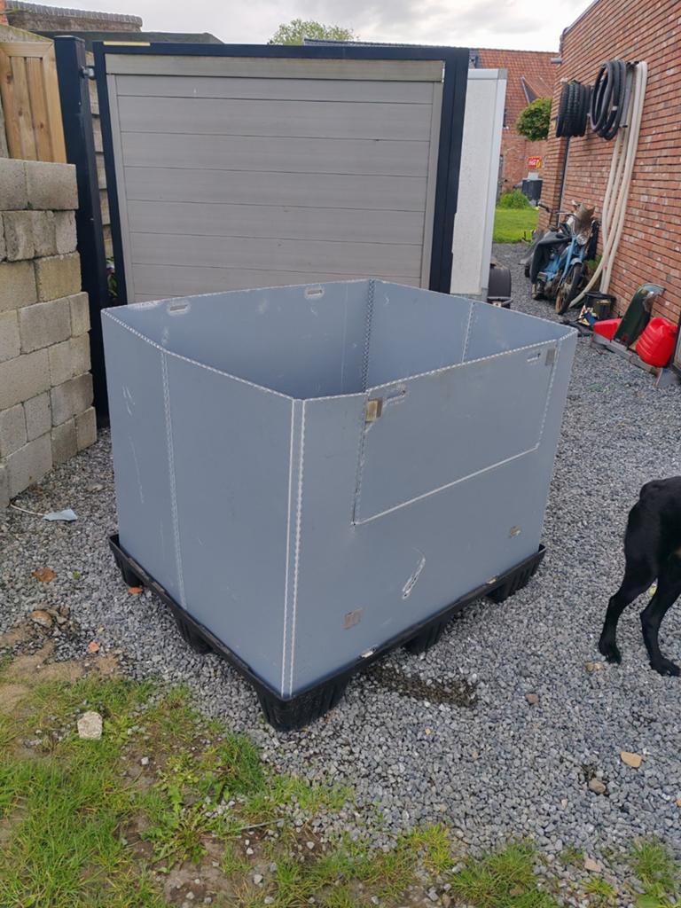 Pvc pallet met opbouw, Enlèvement
