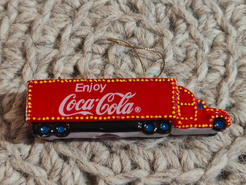 Coca-Cola Kerst vrachtwagen om op te hangen in de kerstboom, Diversen, Kerst, Ophalen of Verzenden, Zo goed als nieuw