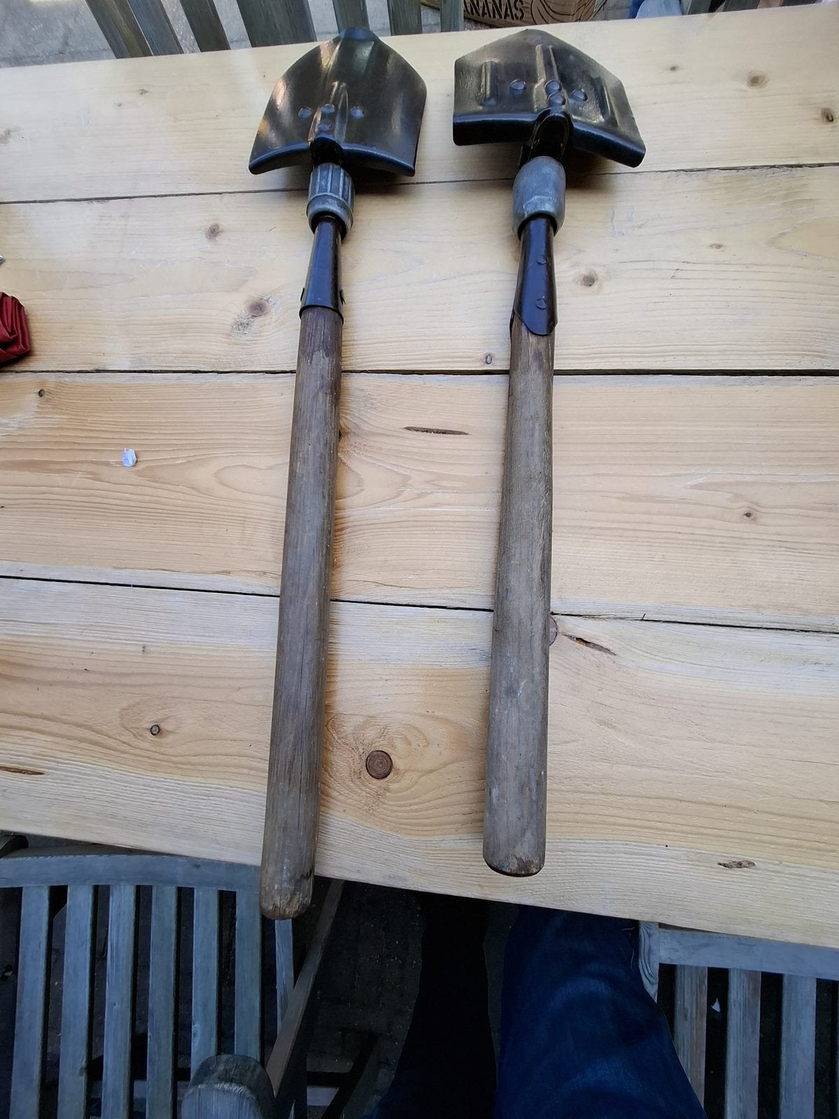 Pelle de l'armée américaine WW2, Collections, Enlèvement