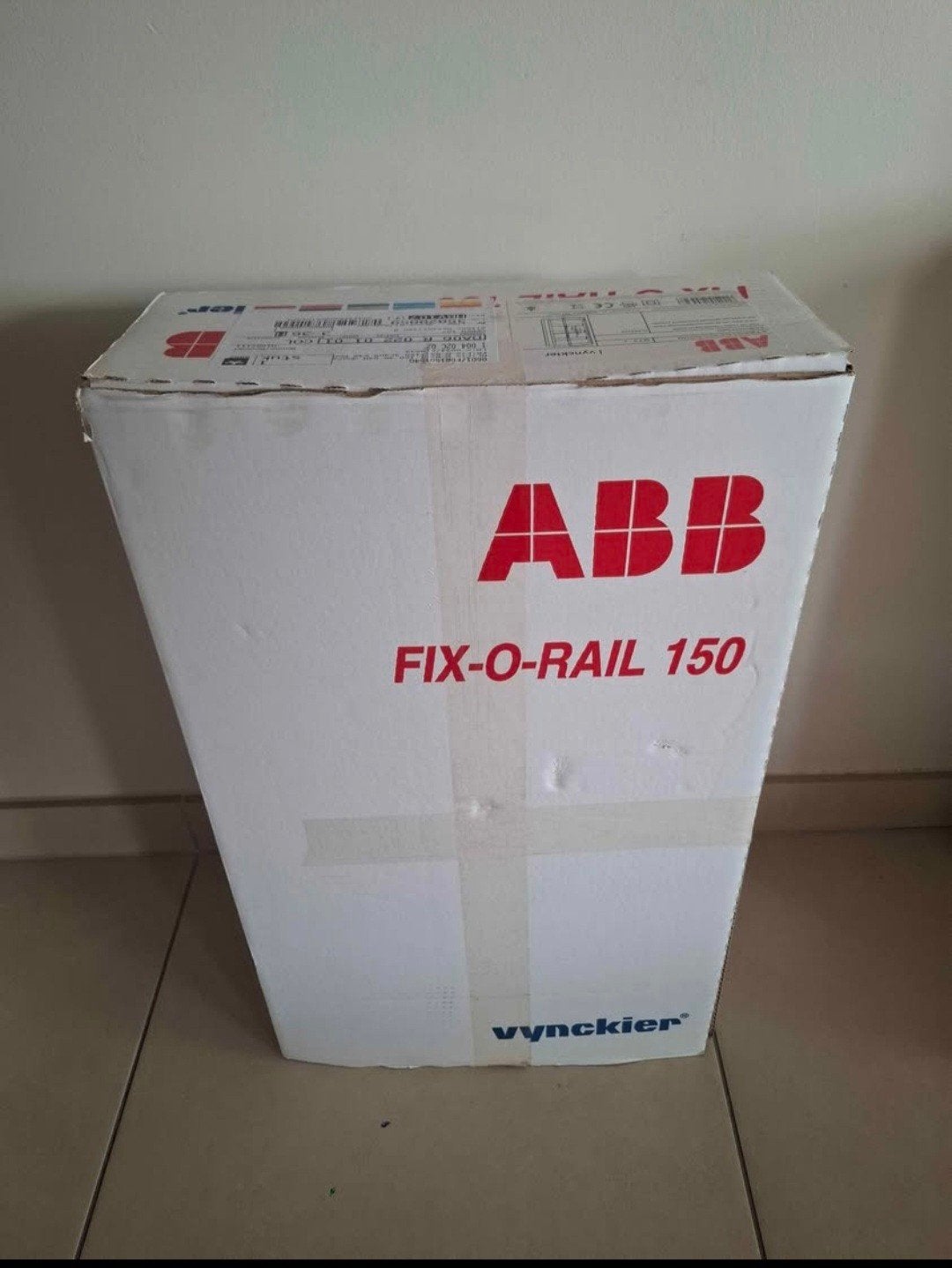 Coffret électrique ABB Vynckier Fix-O-Rail 150, neuf et jama, Enlèvement, Neuf