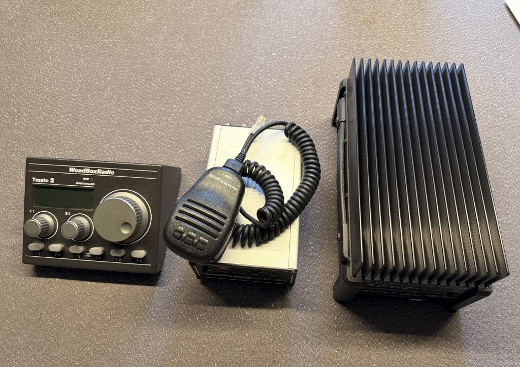 Flexradio 1500 + Elecraft 100W verterker + Woodbox Tuneknop, Elektronische apparatuur, Ophalen, Zo goed als nieuw