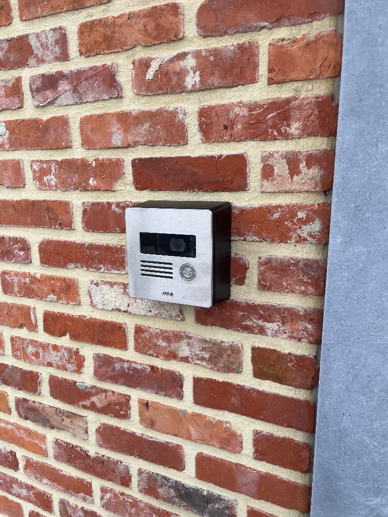 AXIS I8016 video intercom, videofoon, deurbel, doorphone,..., Huis en Inrichting, Deurbellen, Ophalen of Verzenden, Compatibel met smartphone