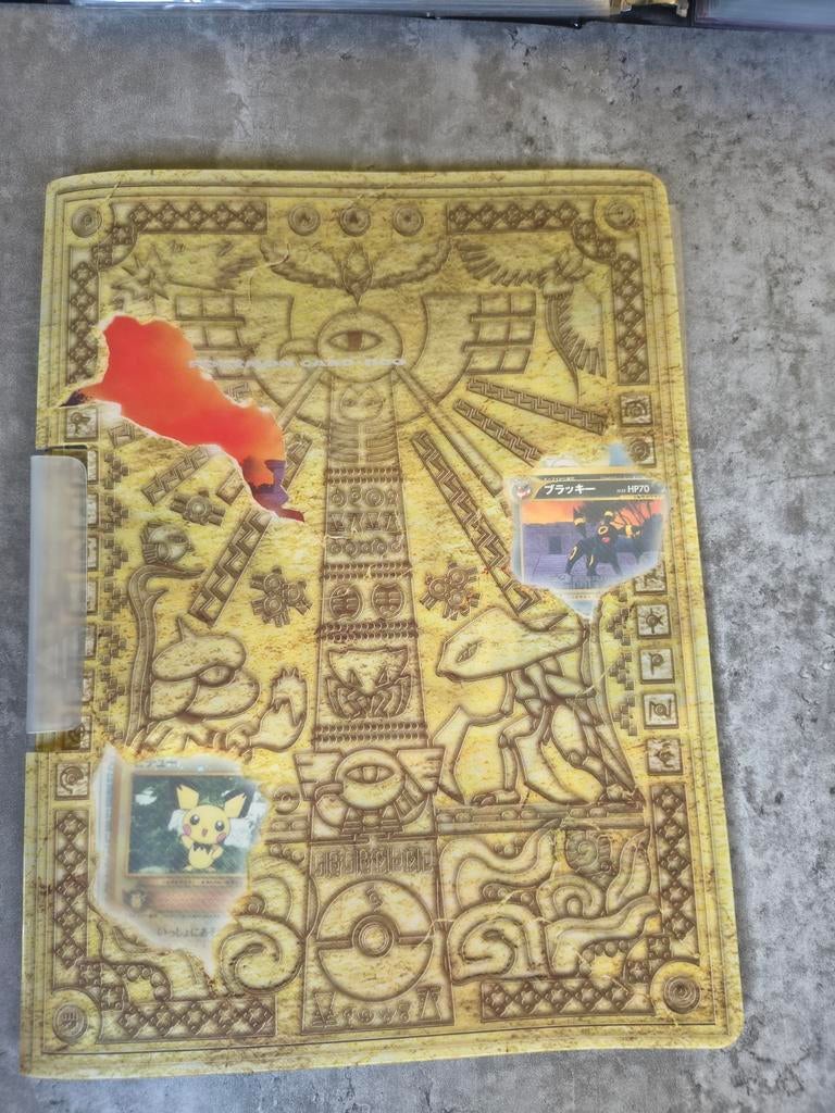 Pokemon : Neo Premium File 2 binder (COMPLEET), Hobby & Loisirs créatifs, Jeux de cartes à collectionner | Pokémon, Enlèvement ou Envoi