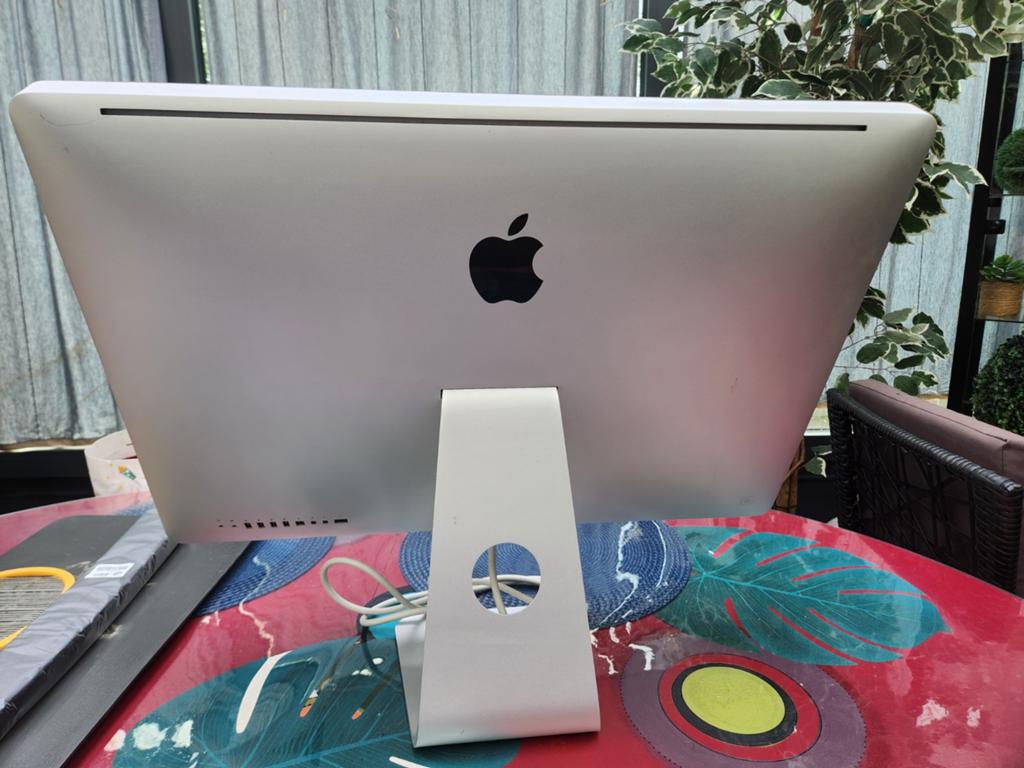 27-inch iMac, Computers en Software, Apple Desktops, Gebruikt, iMac, SSD, 2 tot 3 Ghz, Ophalen