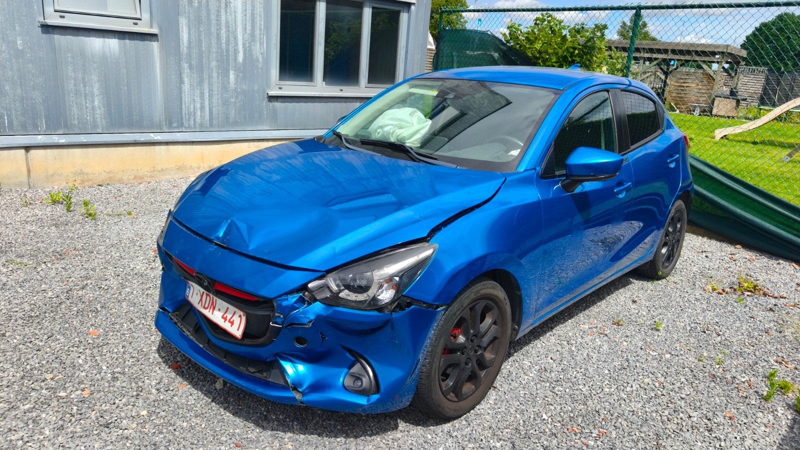 Mazda 2 1.5 i Essence 66 kw (Véhicule endommagé), Autos, Mazda, Achat, Euro 6, Entreprise, Boîte manuelle