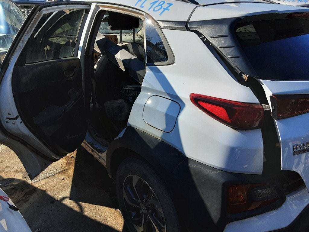 SPATBORD LINKS ACHTER Hyundai Kona (OS) (01-2017/04-2023), Hyundai Motor Deutschland GmbH, Gebruikt, Hyundai, Kaiserleipromenade 5
63067  Offenbach am Main, DE