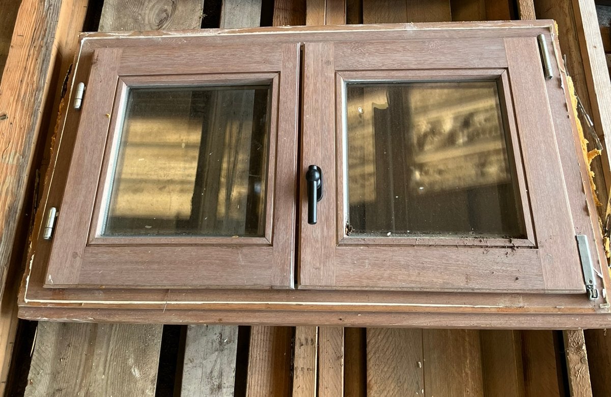 Meranti houten raam, Doe-het-zelf en Bouw, Raamkozijnen en Schuifdeuren, Gebruikt, Raamkozijn, Hout, Minder dan 75 cm, 75 tot 150 cm