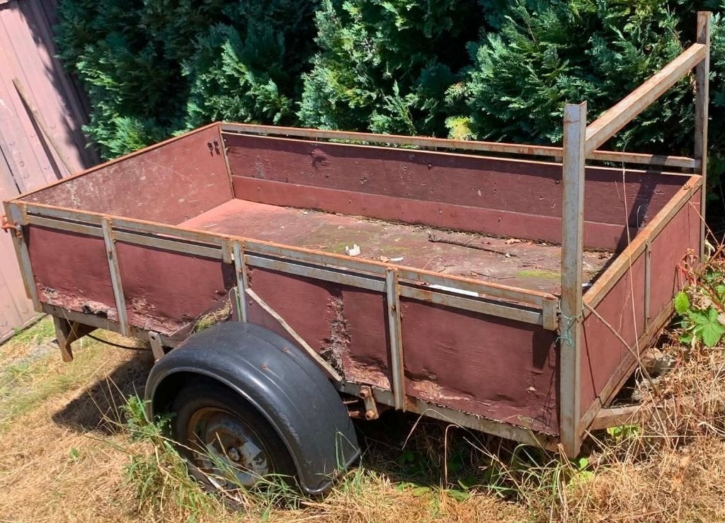 Aanhangwagen, Enlèvement, Utilisé