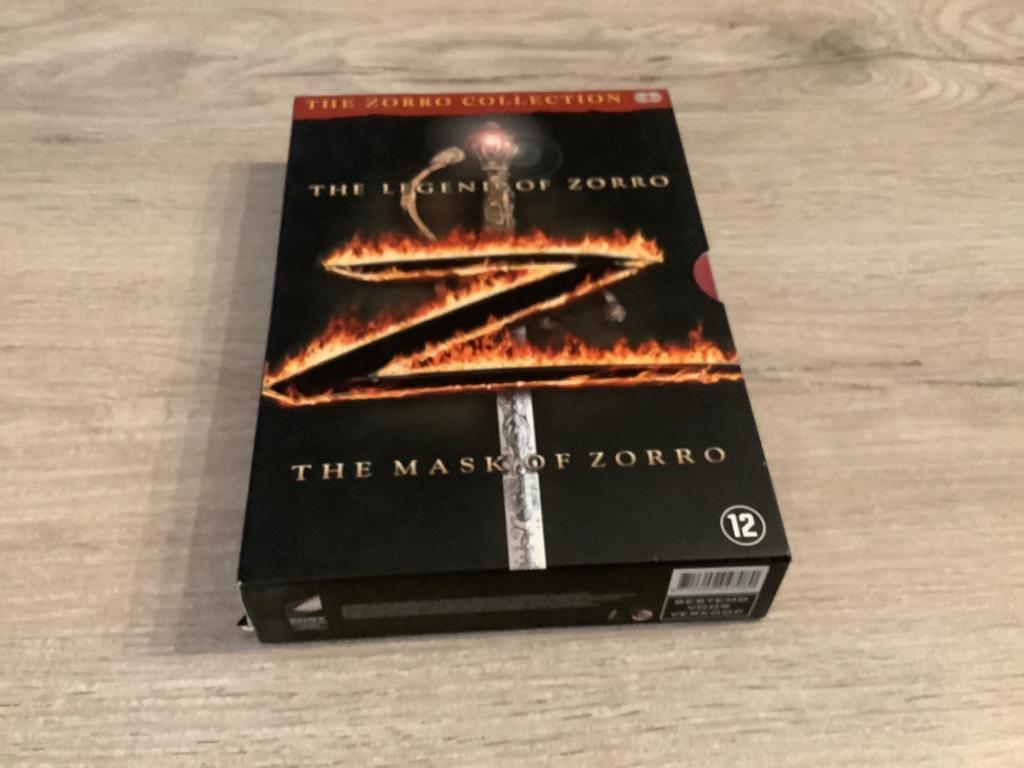 The Zorro collection DVD box (2005), Cd's en Dvd's, Dvd's | Avontuur, Zo goed als nieuw, Boxset, Vanaf 6 jaar, Ophalen of Verzenden