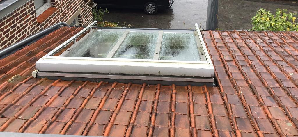 Elektrische Verandascreen/ zonnewering, Jardin & Terrasse, Protection solaire, Utilisé, Écran, 150 à 300 cm, Moins de 250 cm, Électrique
