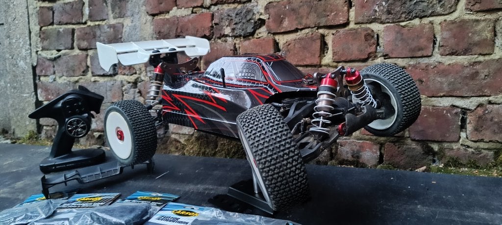 Buggy Carson Virus 1/8 + accessoires, Enlèvement ou Envoi, Échelle 1:8, Voiture off road, Utilisé