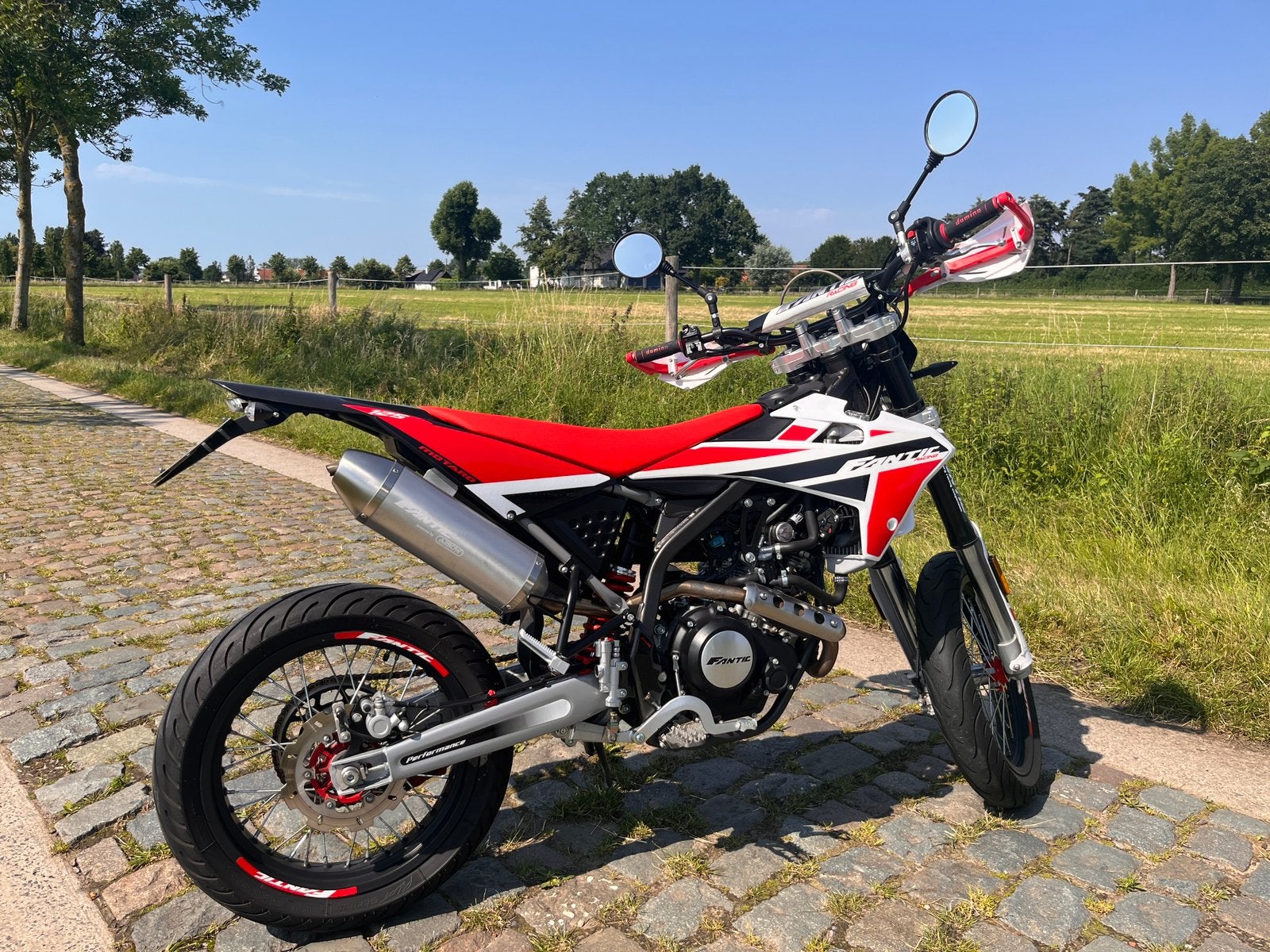 Fantic 125 XMF Supermoto - 125cc - A1, Occasion, Particulier, 125 cc, 11 kW of minder