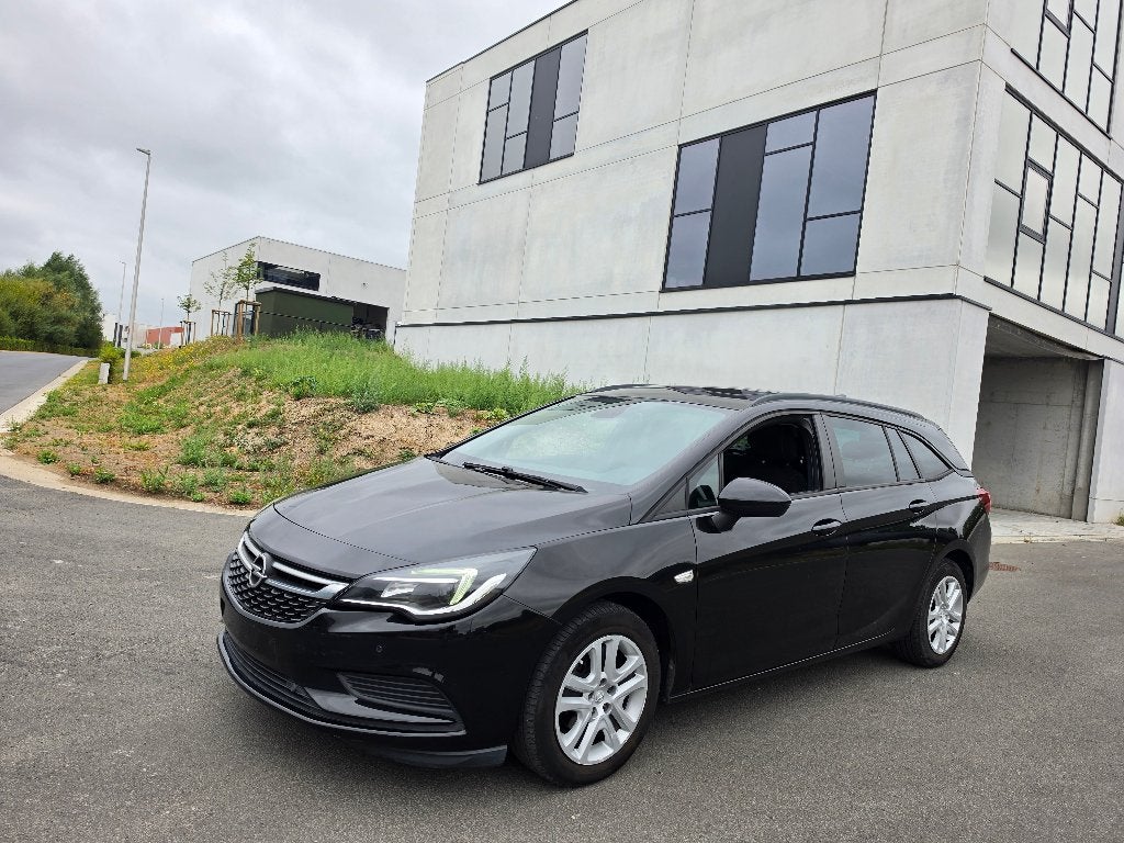 Opel Astra 1.6cdti - 163 000km - 11/2017 - 1ste eigenaar, Auto's, Voorwielaandrijving, Stof, Zwart, 81 kW