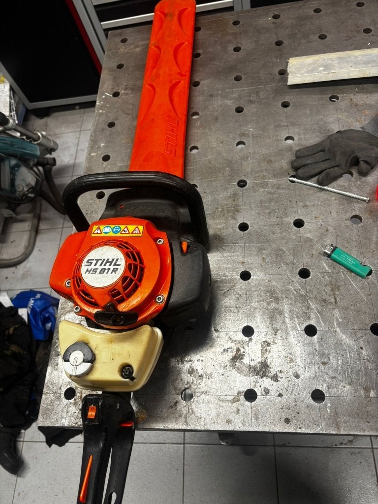 Stihl heggenschaar, Ophalen, Zo goed als nieuw, Benzine, Stihl