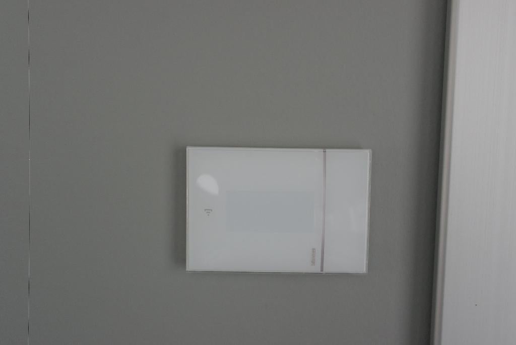 Bticino smarther slimme thermostaat (als nieuw), Ophalen of Verzenden, Slimme thermostaat, Zo goed als nieuw
