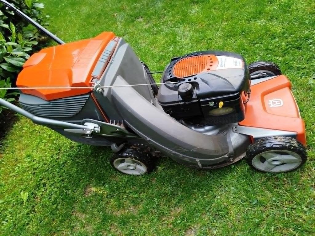 a vendre tondeuse husqvarna, Tondeuse rotative, Tondeuses à gazon à essence, Utilisé, Fonction de mulching