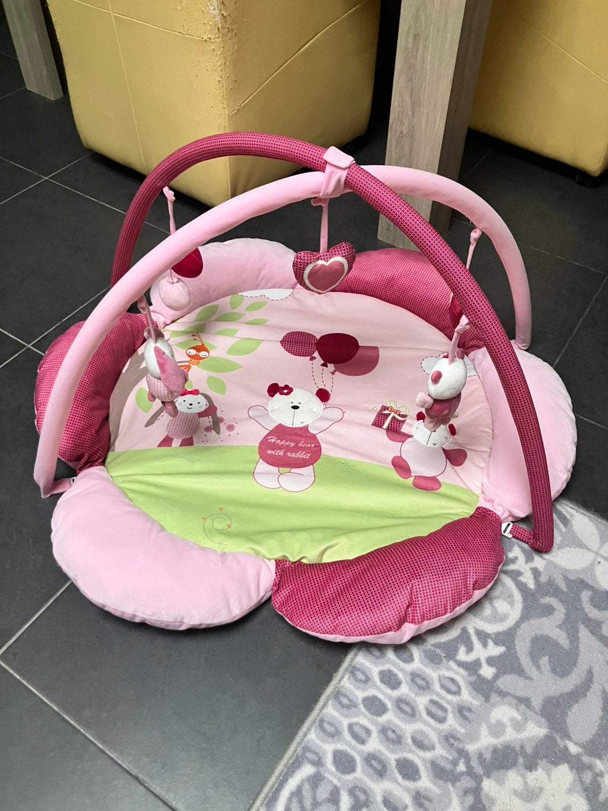 Tapis de jeu rose, Enfants & Bébés, Enlèvement, Comme neuf