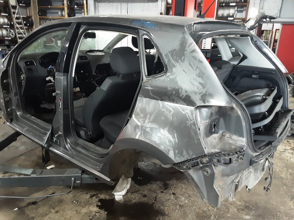 AILE ARRIÈRE GAUCHE Volkswagen Polo V (6R), Utilisé, Arrière, Volkswagen, Garde-boue