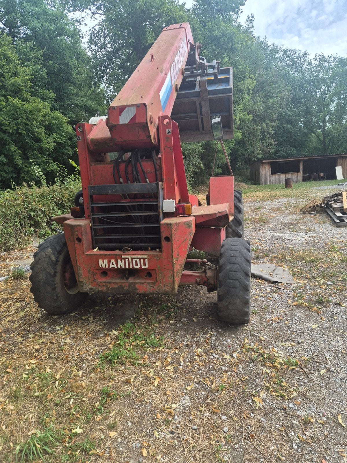 Manitou MT425 moteur perkins 56cv  lève a 7metres fonctionne, Articles professionnels, Enlèvement ou Envoi