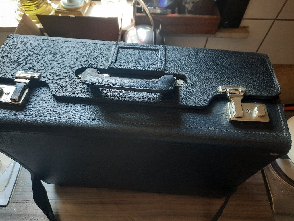 Een grote tas leader, Ophalen, Zo goed als nieuw, Zwart, Handtas