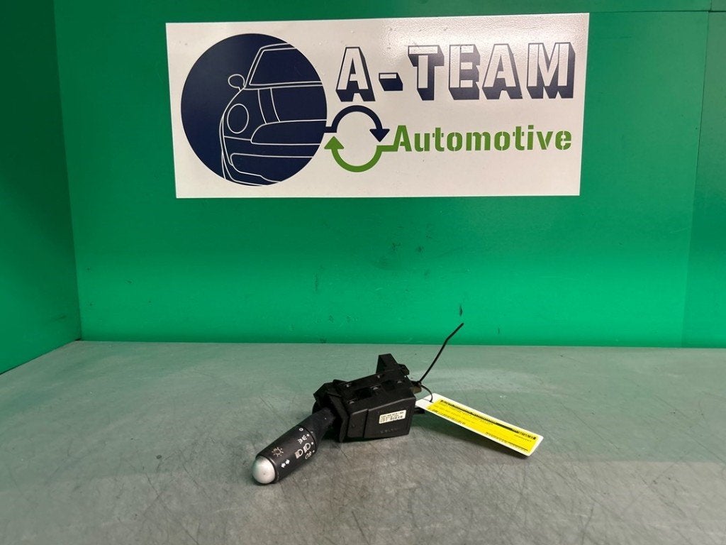 COMMUTATEUR CLIGNOTANT Smart Fortwo Coupé (451.3), Autos : Pièces & Accessoires, Smart Europe GmbH, Utilisé, Smart, Esslinger Straße  7
70771  Leinfelden-Echterdingen, DE